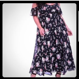 Torrid - Floral Chiffon Cold Shoulder Maxi Dress